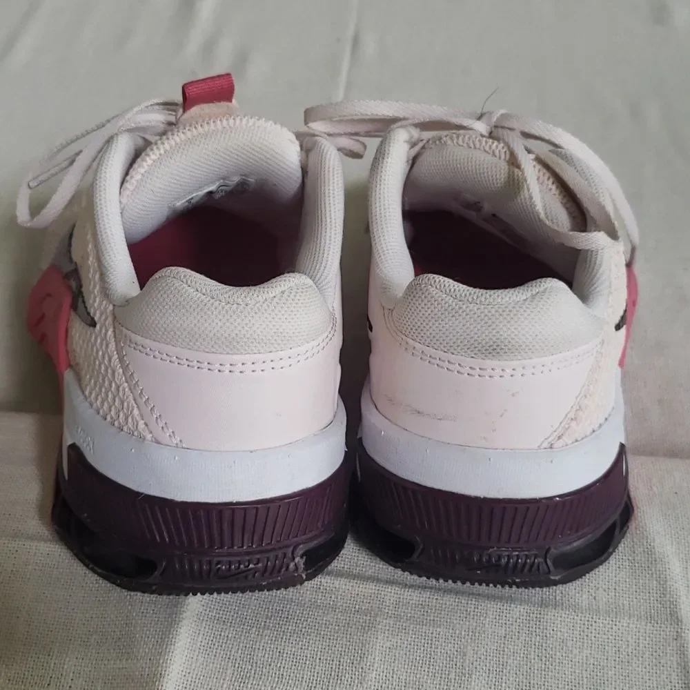 Nike Running Shoe Women's Metcon Seven Womens 9 Pink White Training
